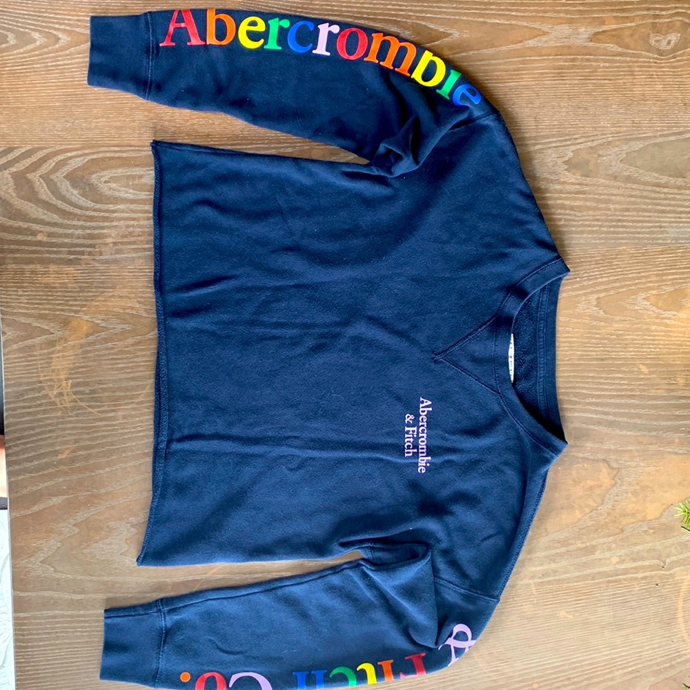 Abercrombie & Fitch crop navy blue sweatshirt